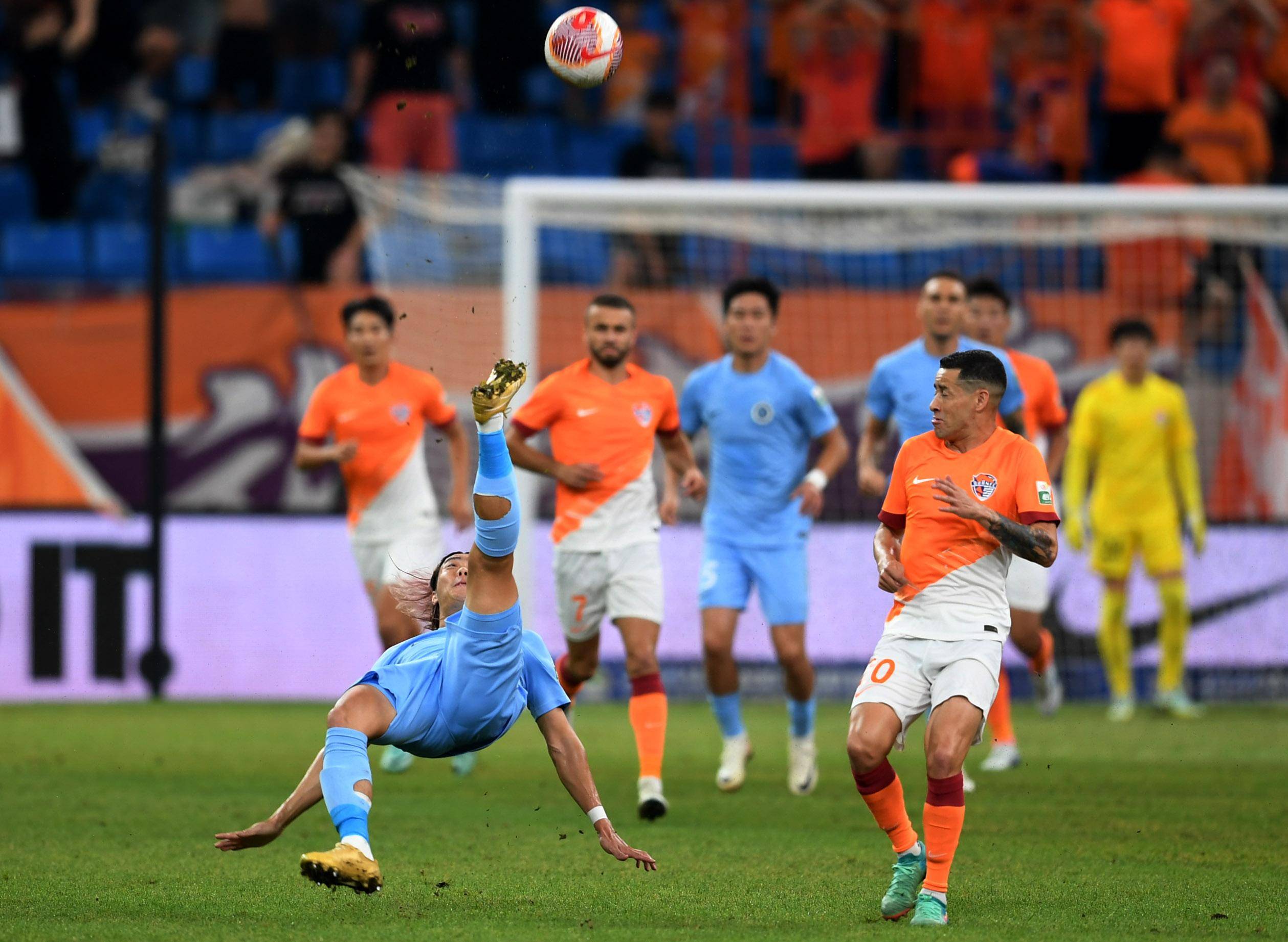 汉密尔顿的 汉密尔顿的