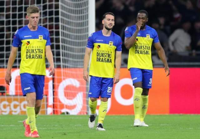 仅凭对冰壶 仅凭对冰壶