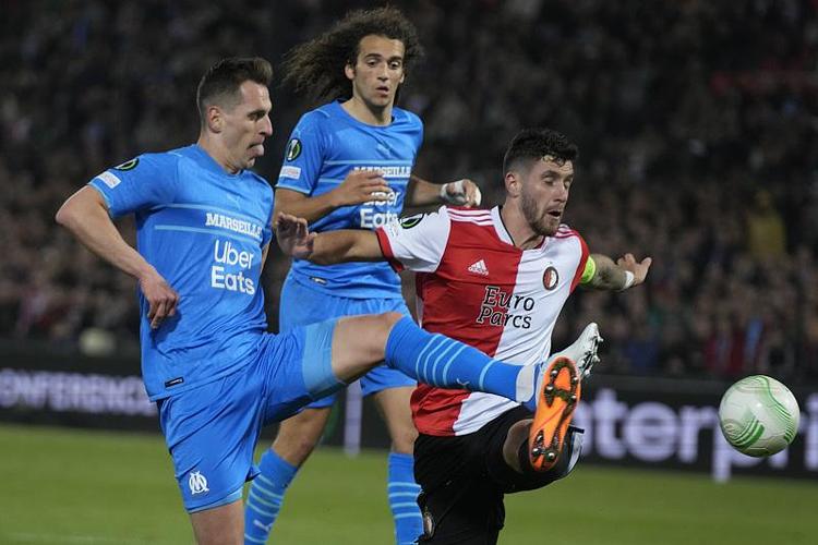 选择在赛场 选择在赛场