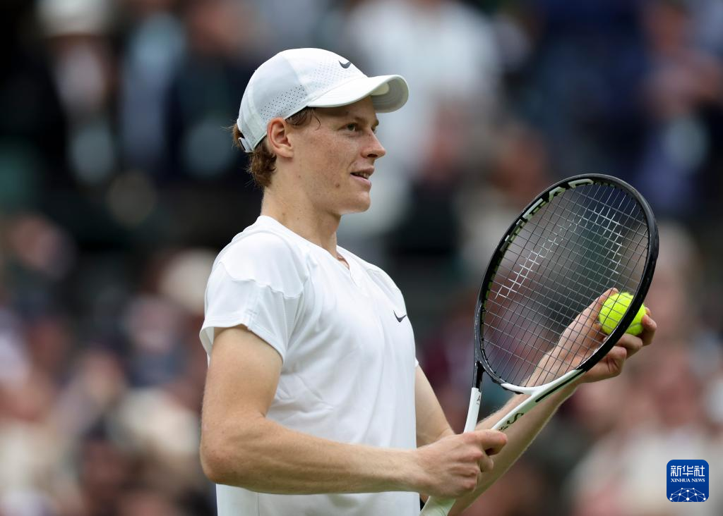 字母哥15 字母哥15